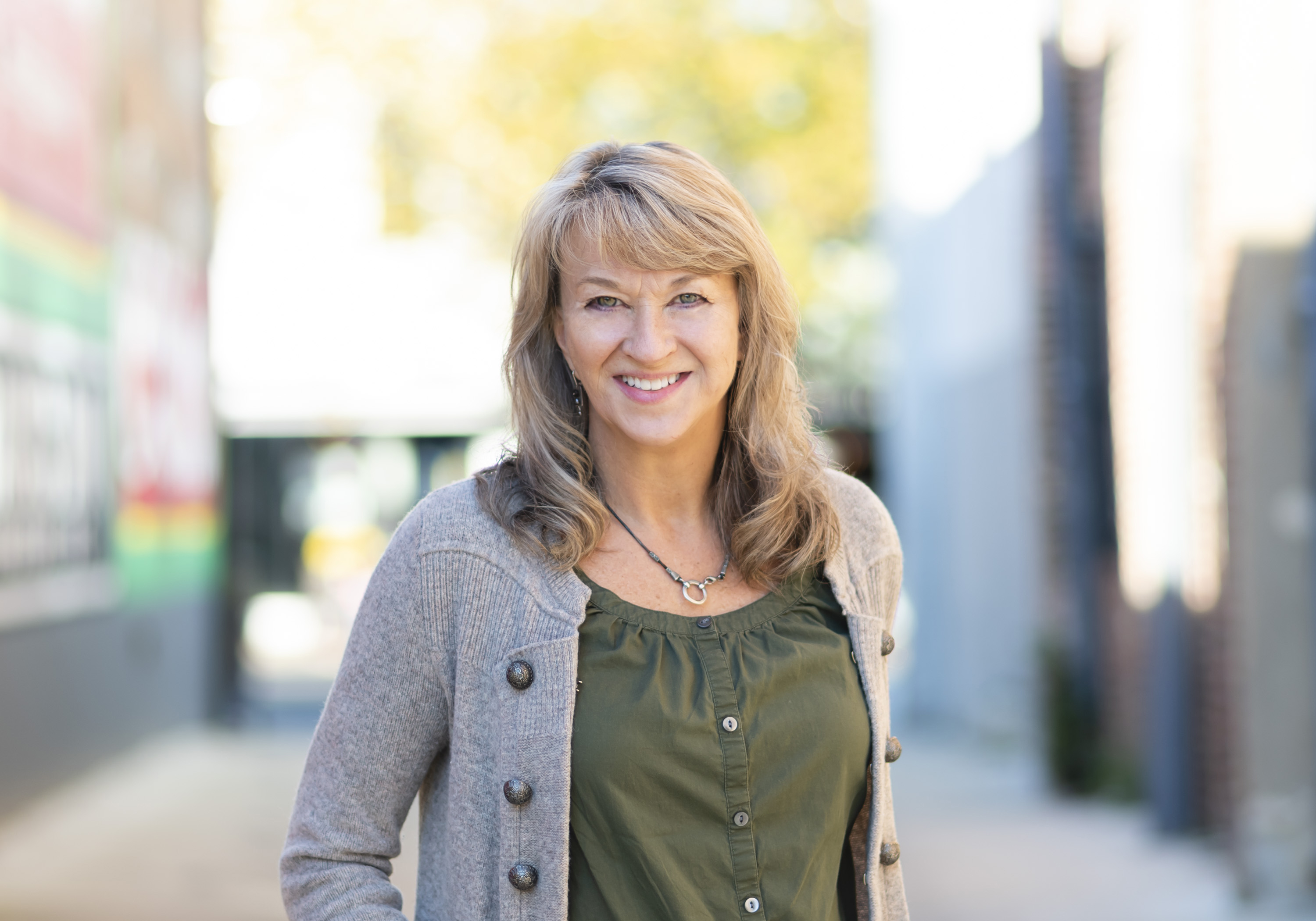 Noreen Bryant, Chief Communications Officer | Creative Team Director
